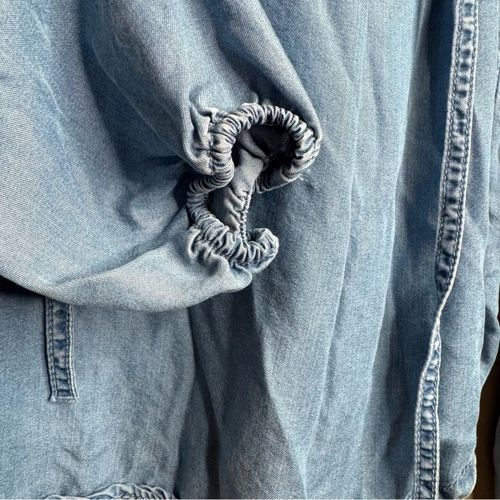 Anthropologie Maeve Chambray Light Blue Ruffle Boho Peasant Blouse Size XS C3 - Picture 7 of 10